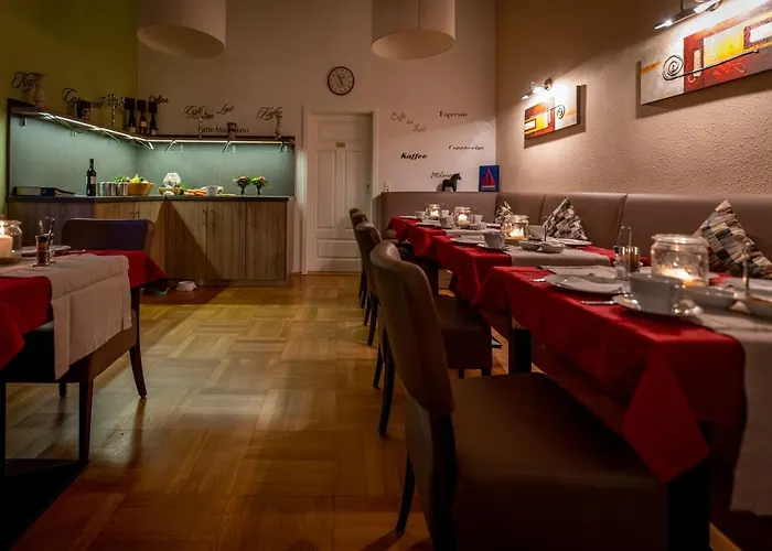 Alpaka - & Neukaemper 아파트