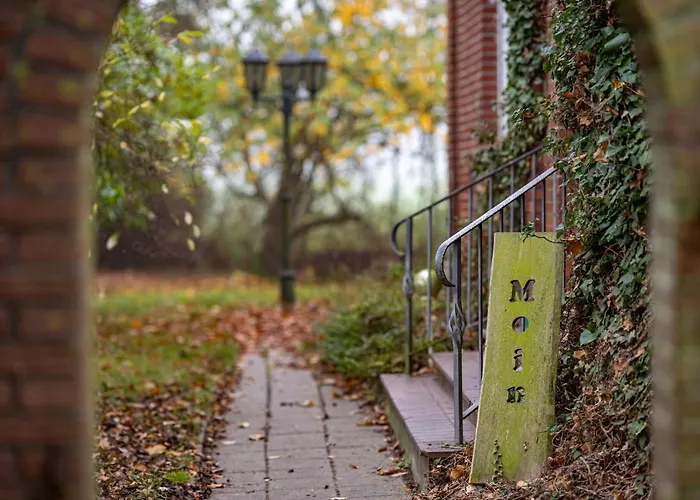 Alpaka - & Neukaemper 아파트