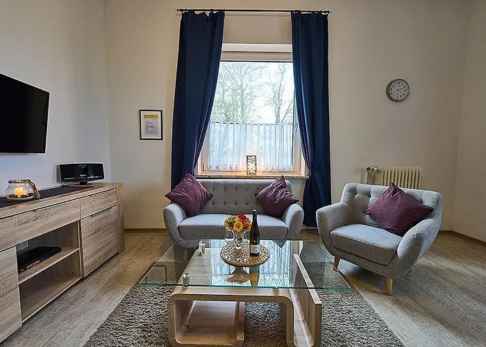 Alpaka - & Neukaemper 아파트 *